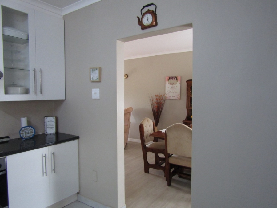 3 Bedroom Property for Sale in Hankey Eastern Cape
